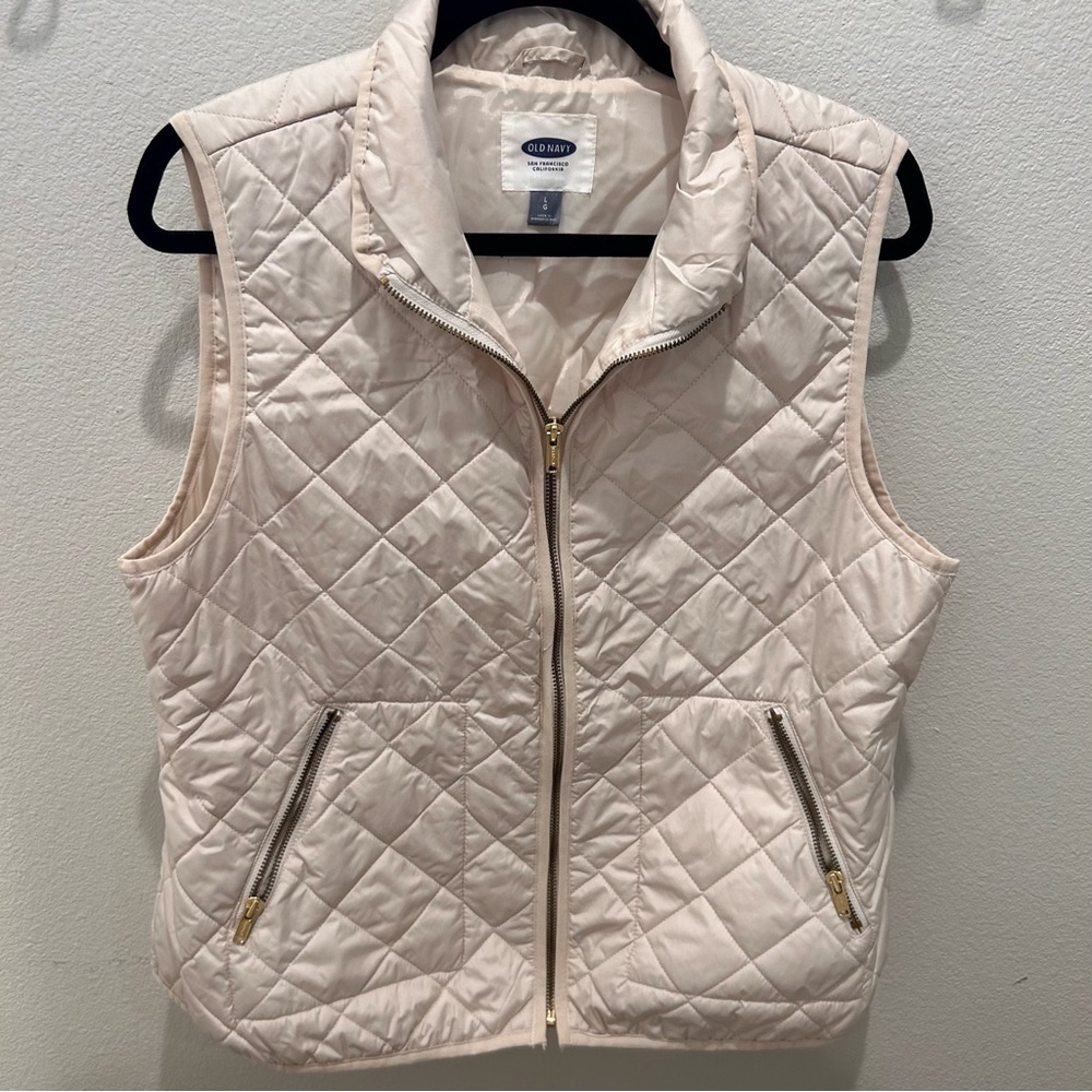 Old Navy Women's‎ Cream Quilted Vest Size Large